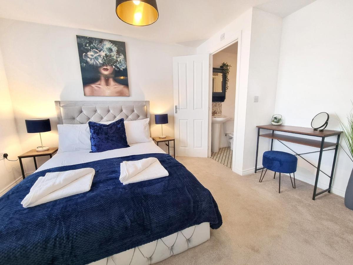 Modern & Spacious 3 Bedrooms And 2 Bathrooms Home, Free Parking! Cambridge  Buitenkant foto