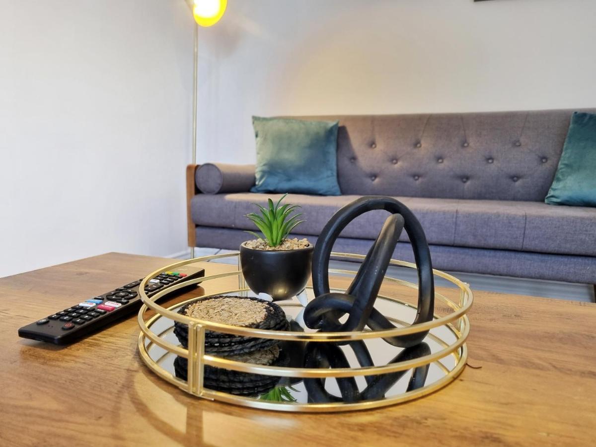 Modern & Spacious 3 Bedrooms And 2 Bathrooms Home, Free Parking! Cambridge  Buitenkant foto